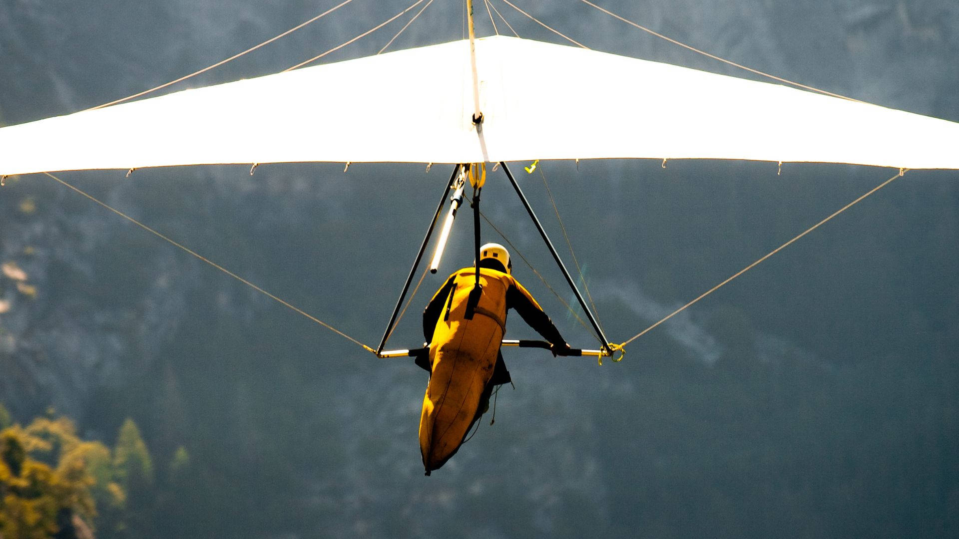 Hang Gliding Launch Fly Yellow Suit Wallpaper