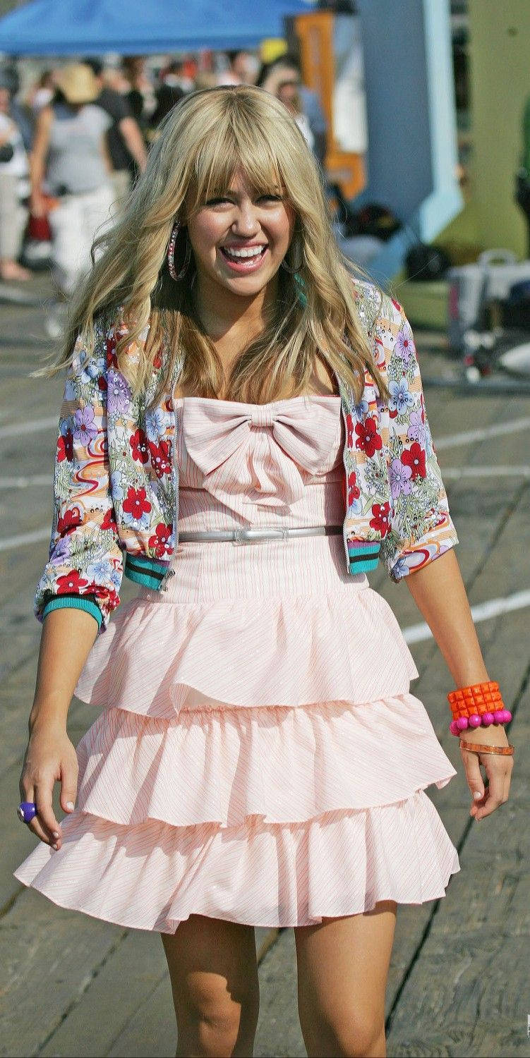 Hannah Montana Ribbon Dress Background