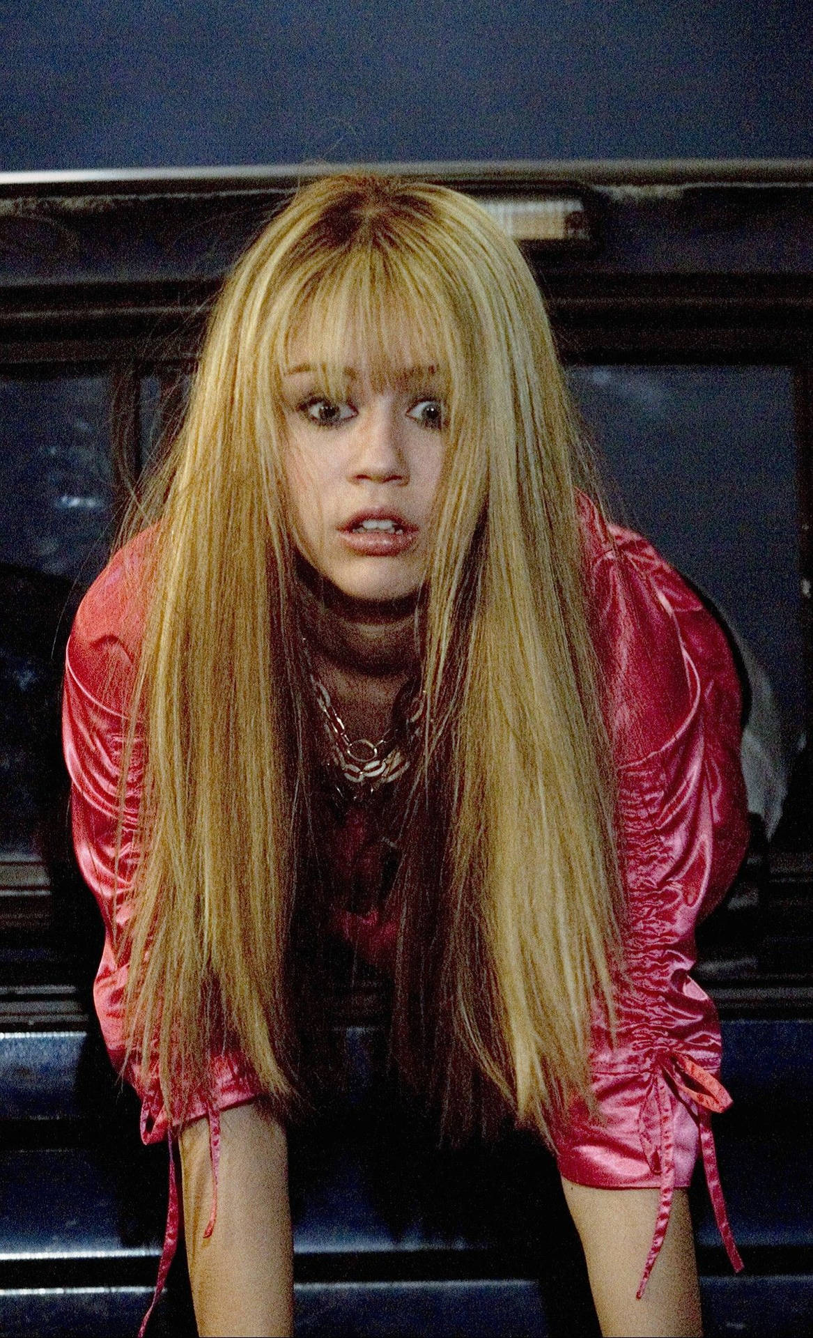 Hannah Montana Shocked Face Background
