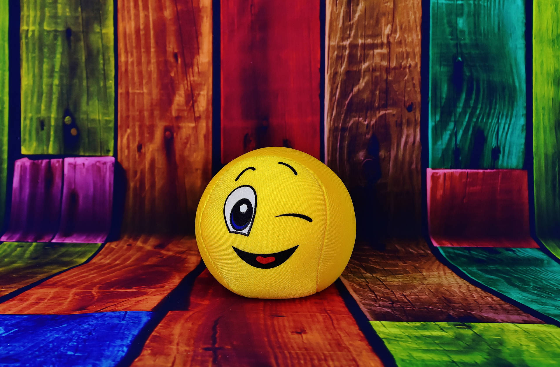 Happy Emoji Happy Wink Wallpaper