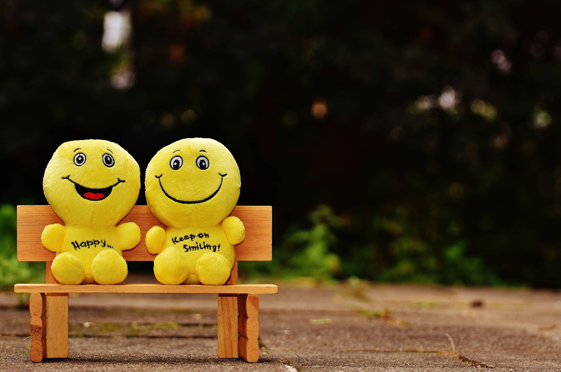 Happy Emoji Plush Toys Wallpaper