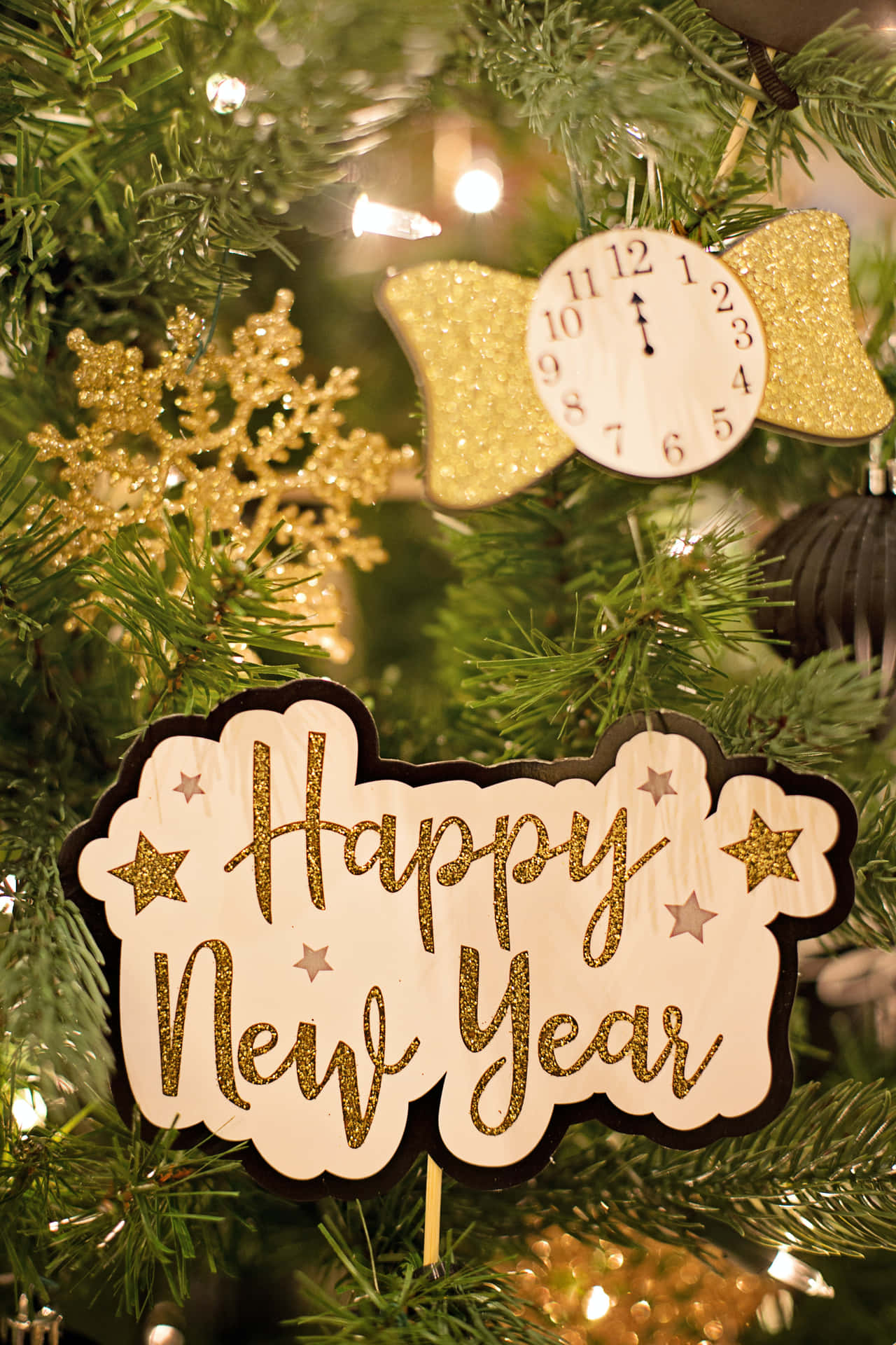 Startensie Das Neue Jahr Mit Einem Glücklichen Neujahrshandy! Wallpaper