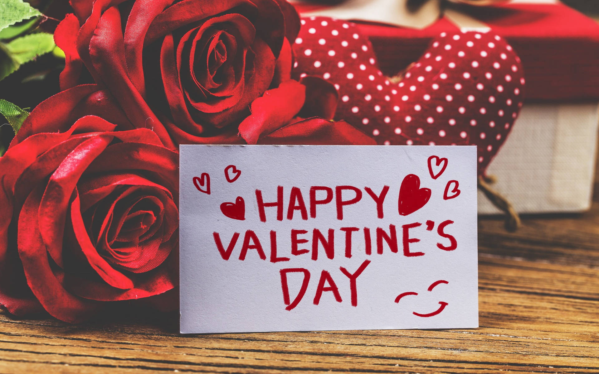 Happy Valentine’s Day Card With Roses Wallpaper