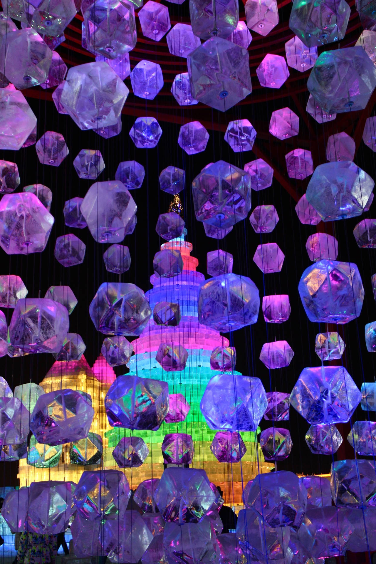 Harbin Purple Ice Crystals Wallpaper