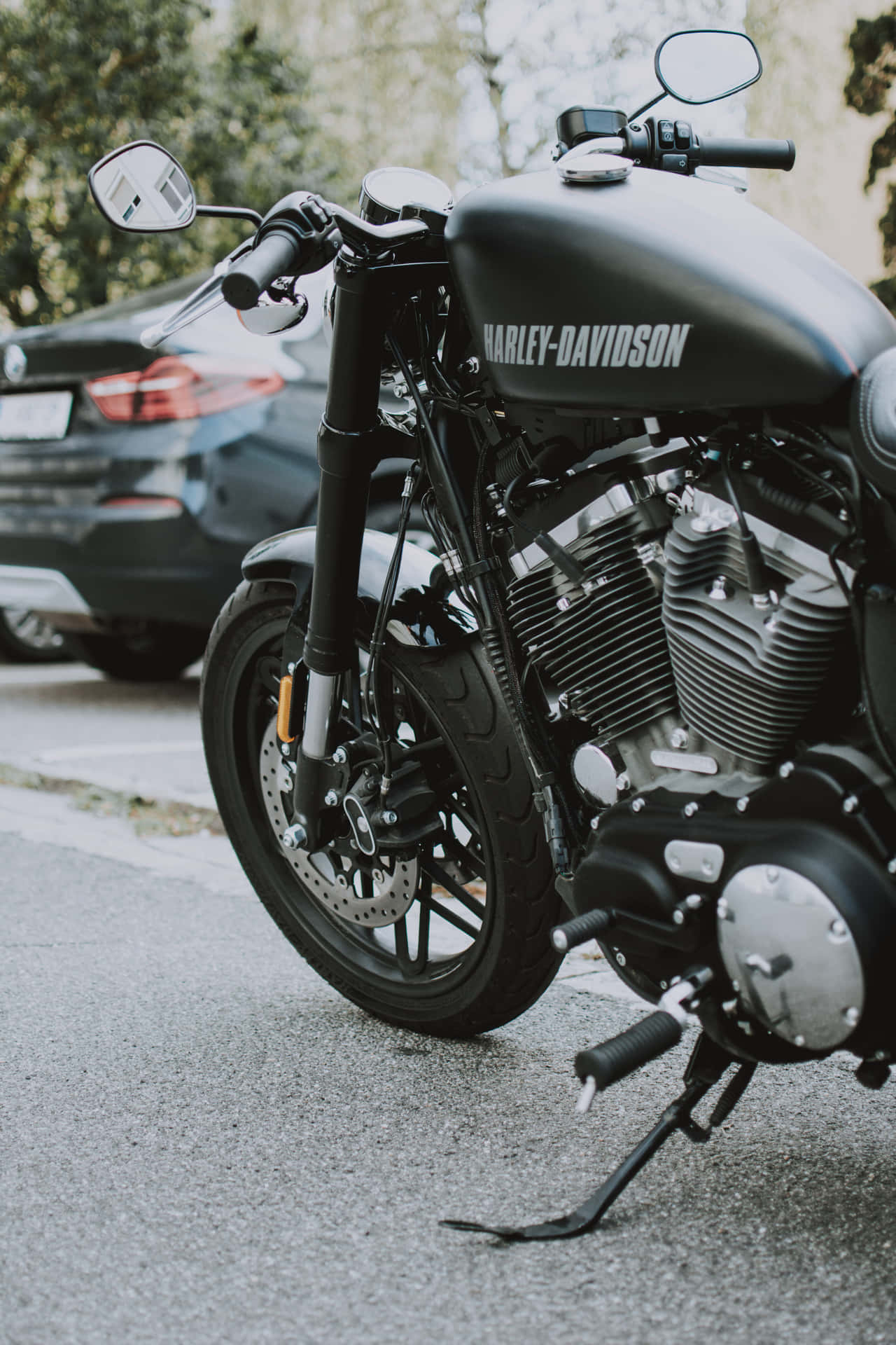 "Ride through the Streets in Style on a Harley Davidson HD." Wallpaper