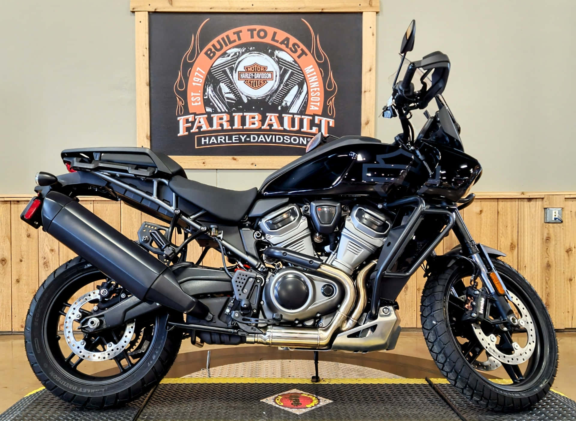 Frihetenoch Kraften Hos En Harley Davidson-motorcykel