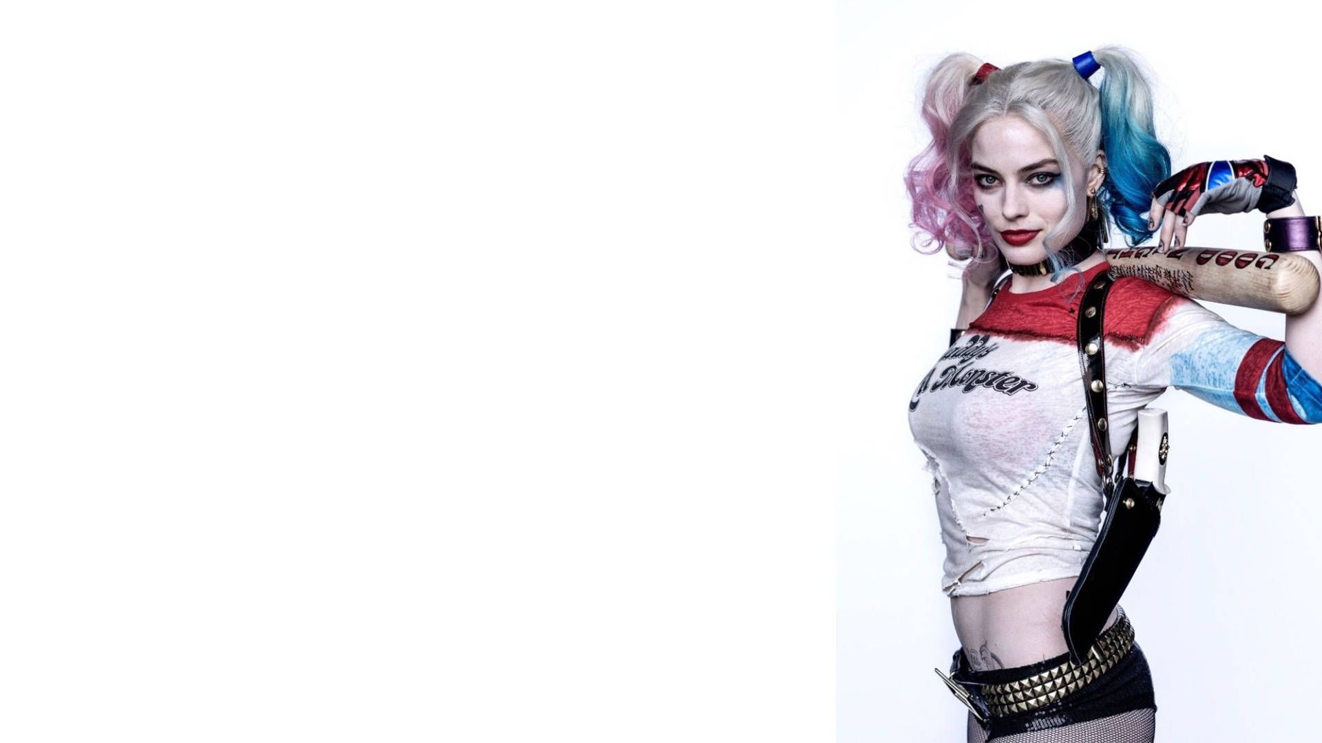 Harley Quinn Showcases Her Charming Personality Wallpaper