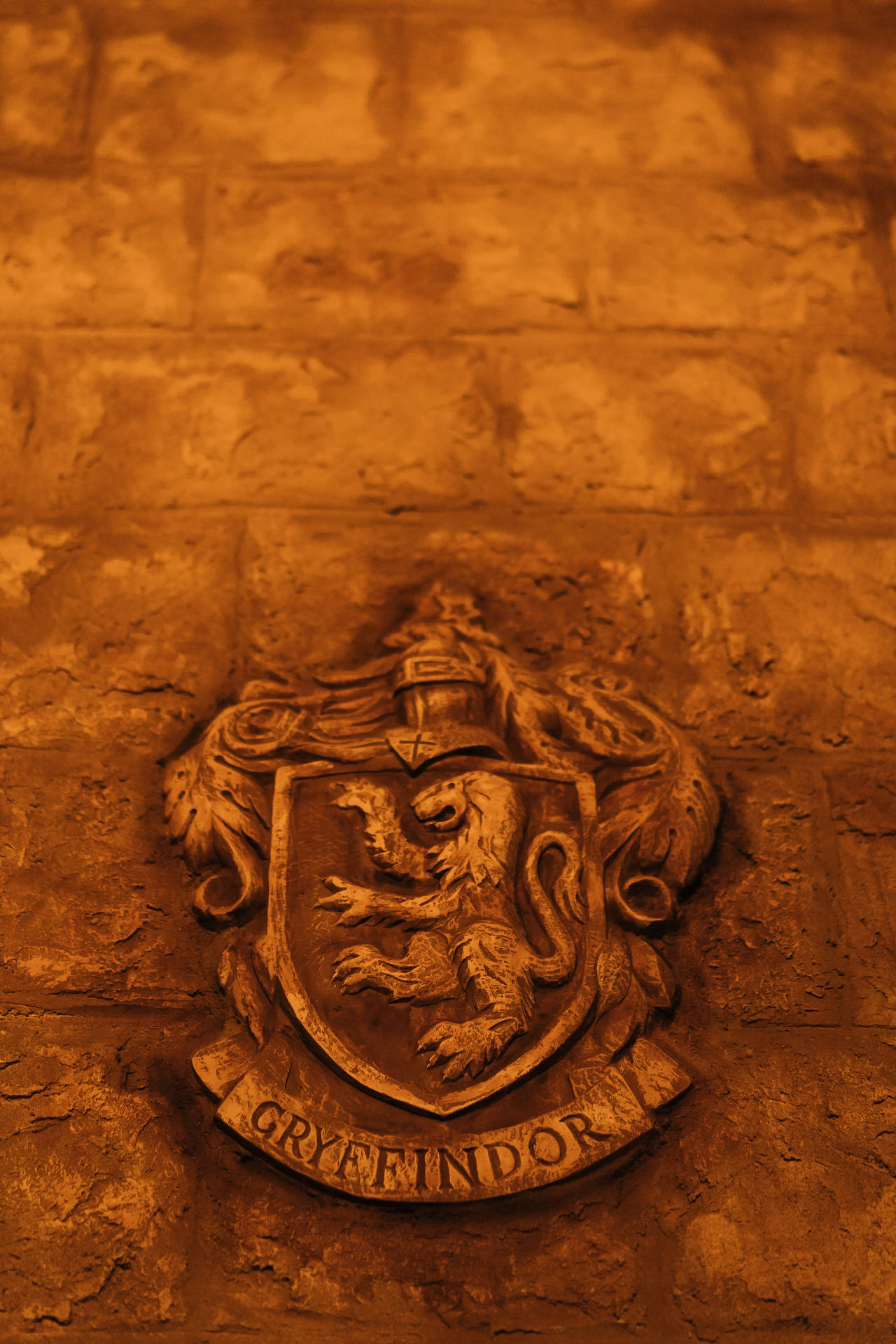 Harry Potter Aesthetic Gryffindor Logo Wallpaper