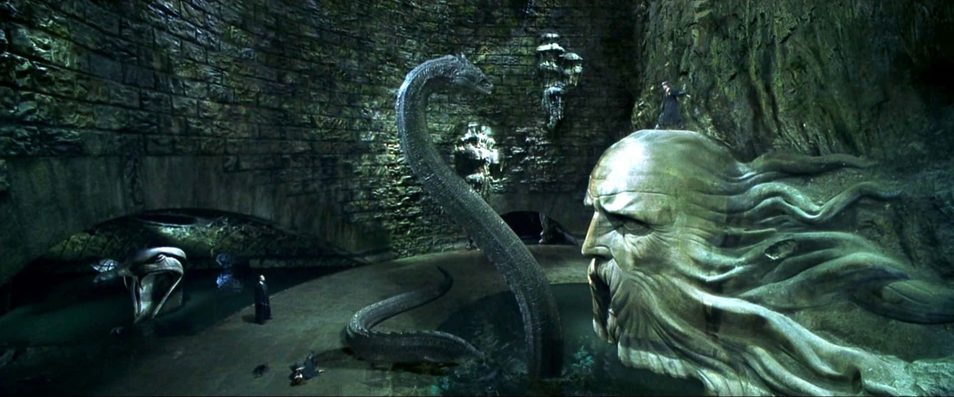Lamonstruosa Serpiente Basilisco Enfrenta A Harry Potter En La Cámara De Los Secretos. Fondo de pantalla