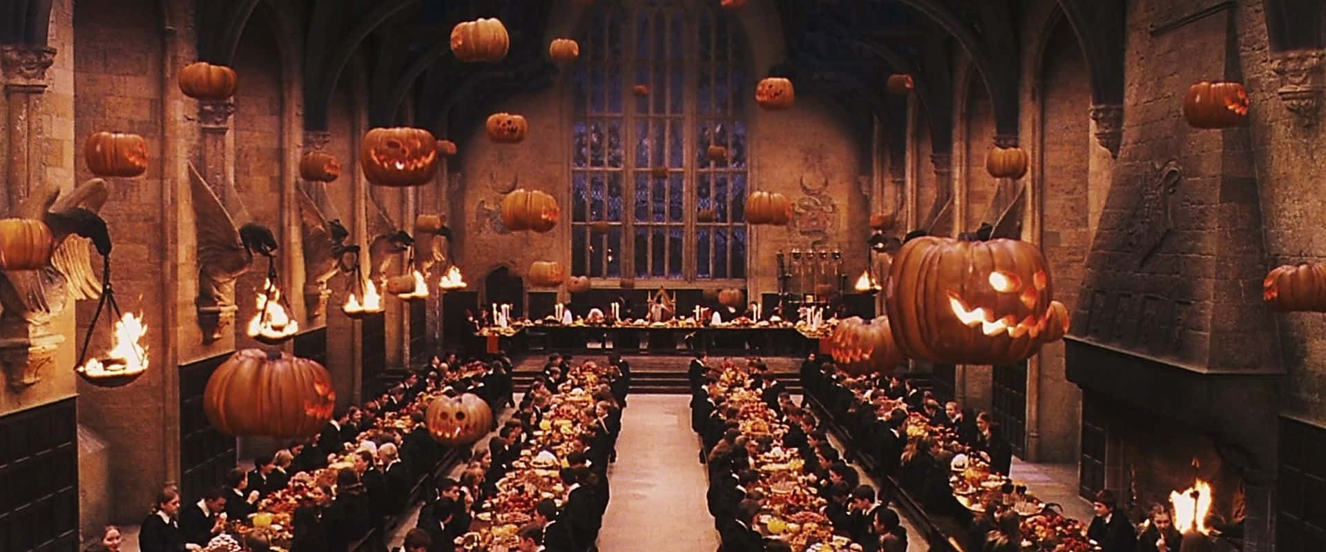 Harry Potter Halloween Long Table Wallpaper