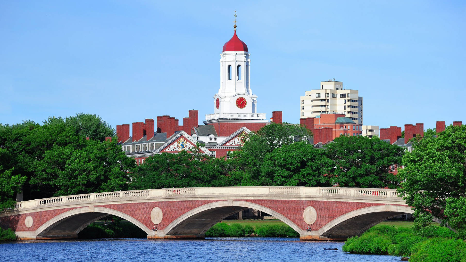 Puente Peatonal John W. Weeks De La Universidad De Harvard. Fondo de pantalla