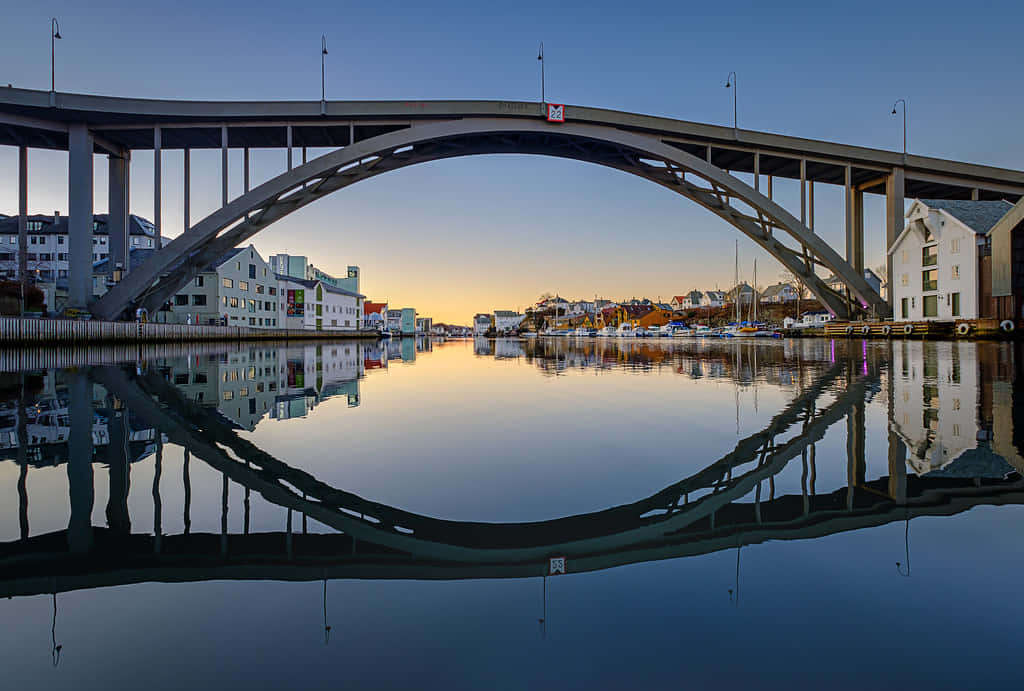 Haugesund Arch Bridge Reflection Wallpaper