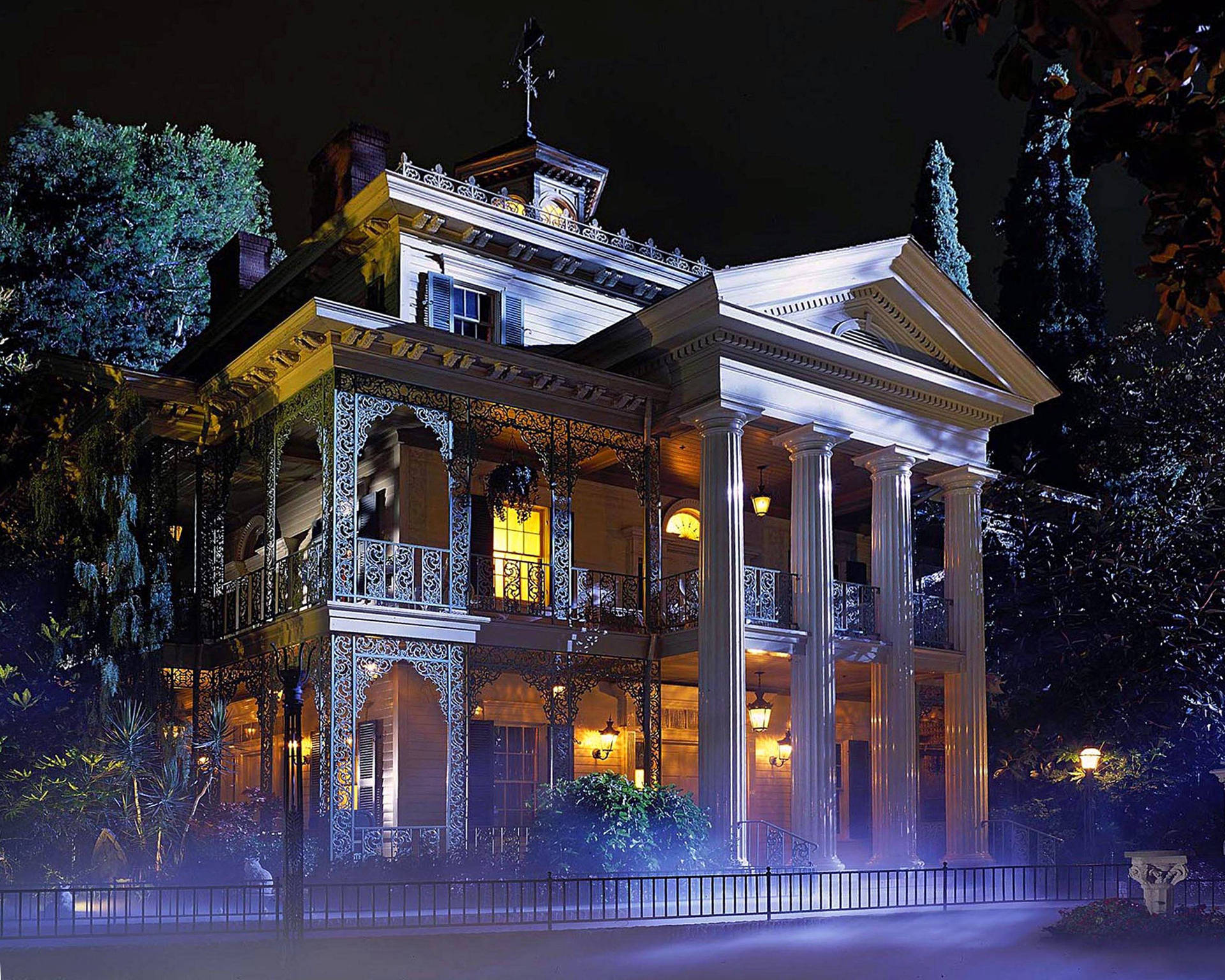 Haunted House Attraction Wallpaper