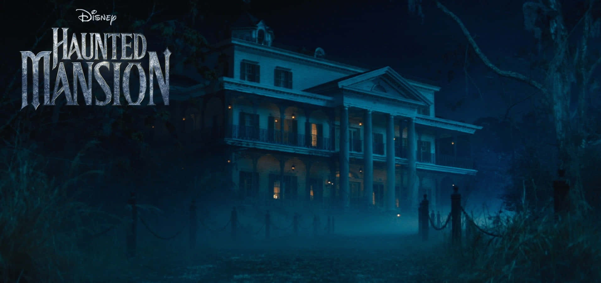 Eerie Ambiance of the Haunted Mansion