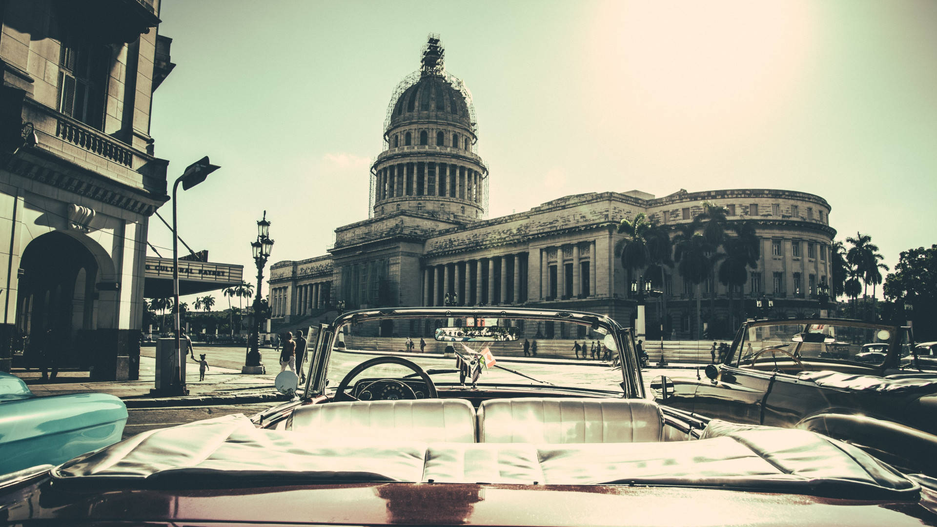 Majestic El Capitolio Standing Tall In The Heart Of Havana Wallpaper