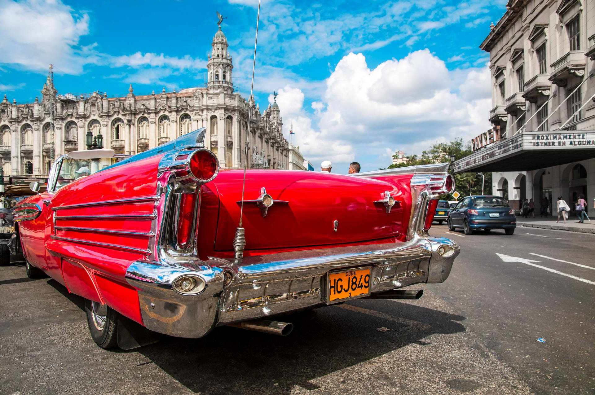 Havana Red Car Back Wallpaper