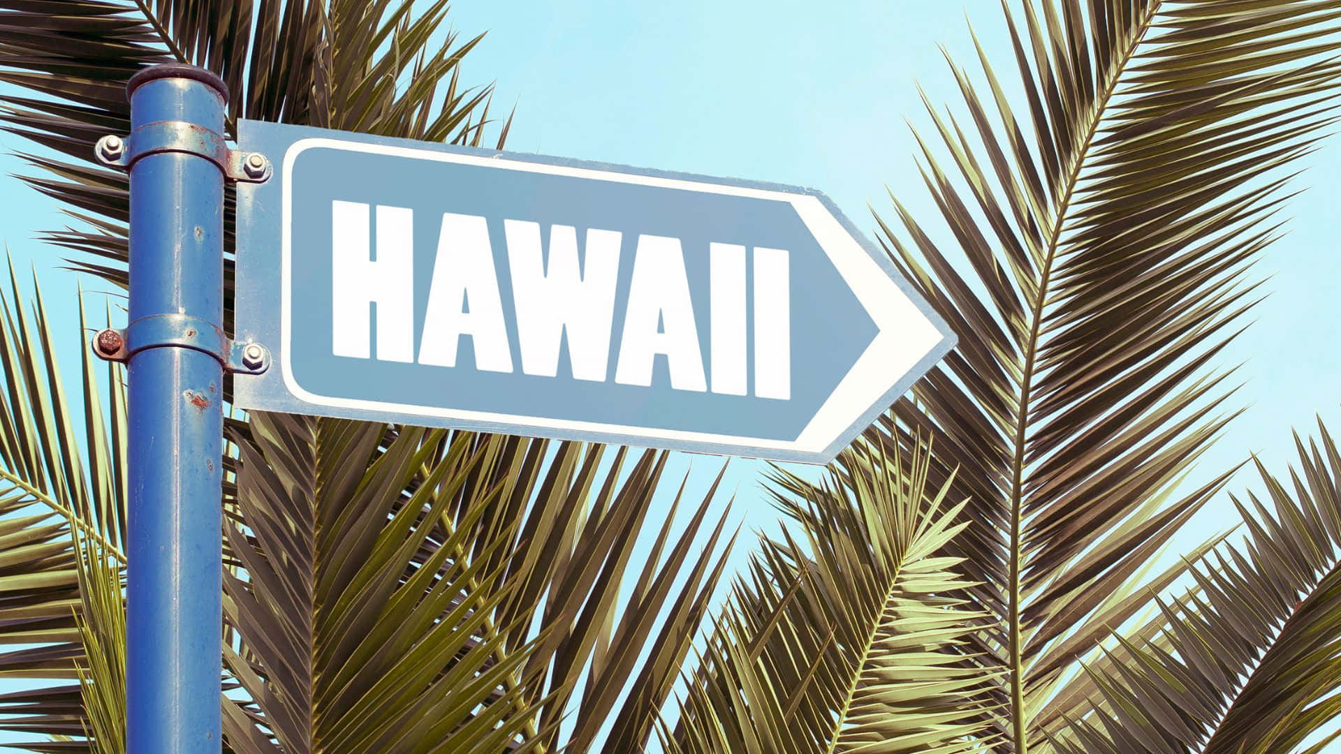 Enhissnande Bild På Hawaiis Rullande Turkosvågor Och Blå Himmel