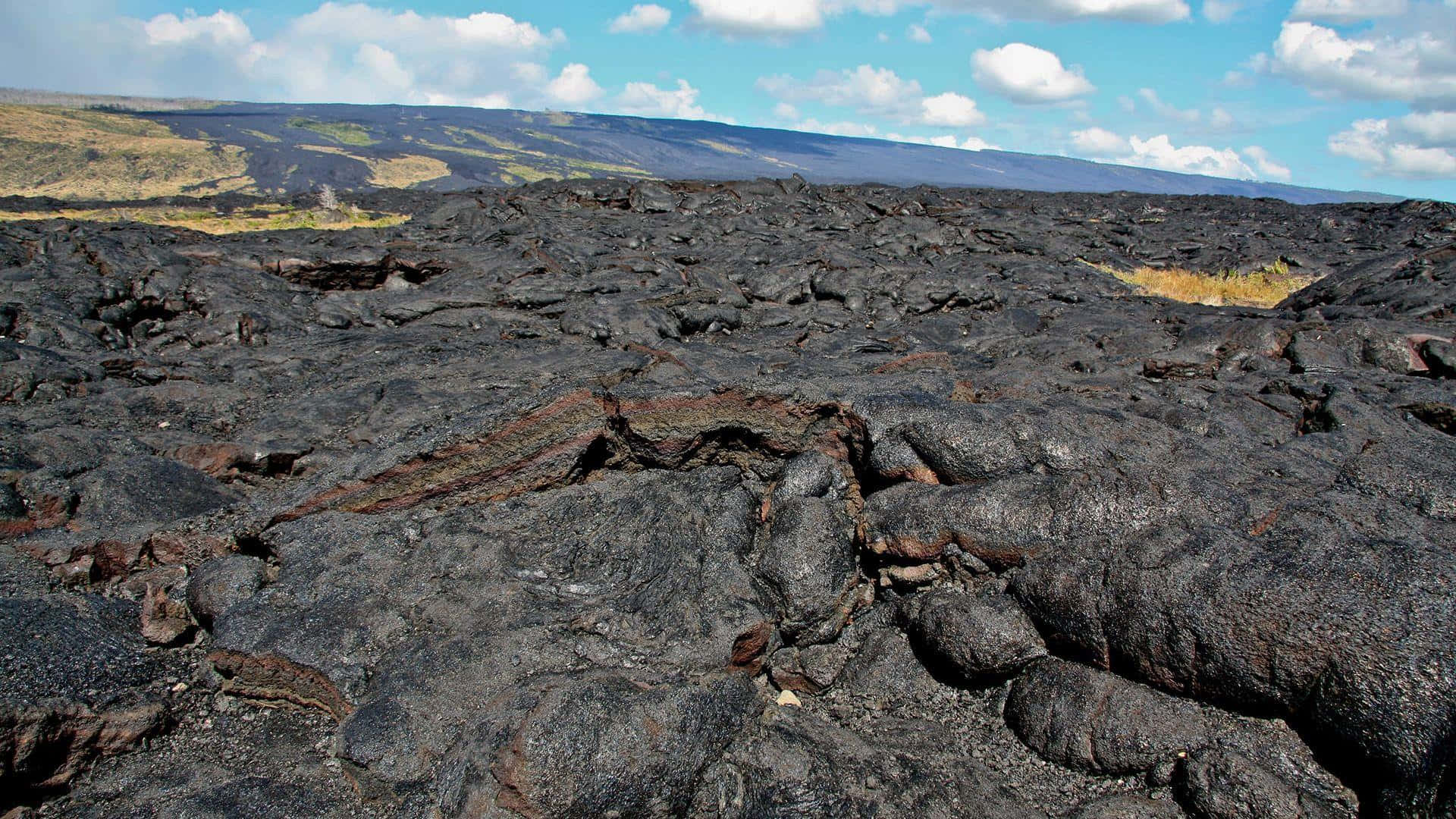 Incredibilevista Della Formazione Rocciosa Del Black Rock Nel Parco Nazionale Dei Vulcani Delle Hawaii. Sfondo