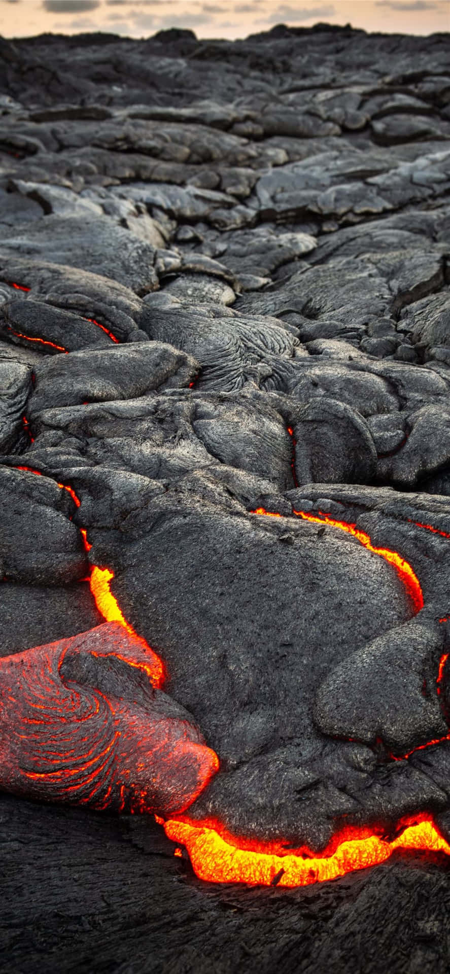 Hawaii Volcanoes Nationalpark Regelmæssig Lava Wallpaper Wallpaper