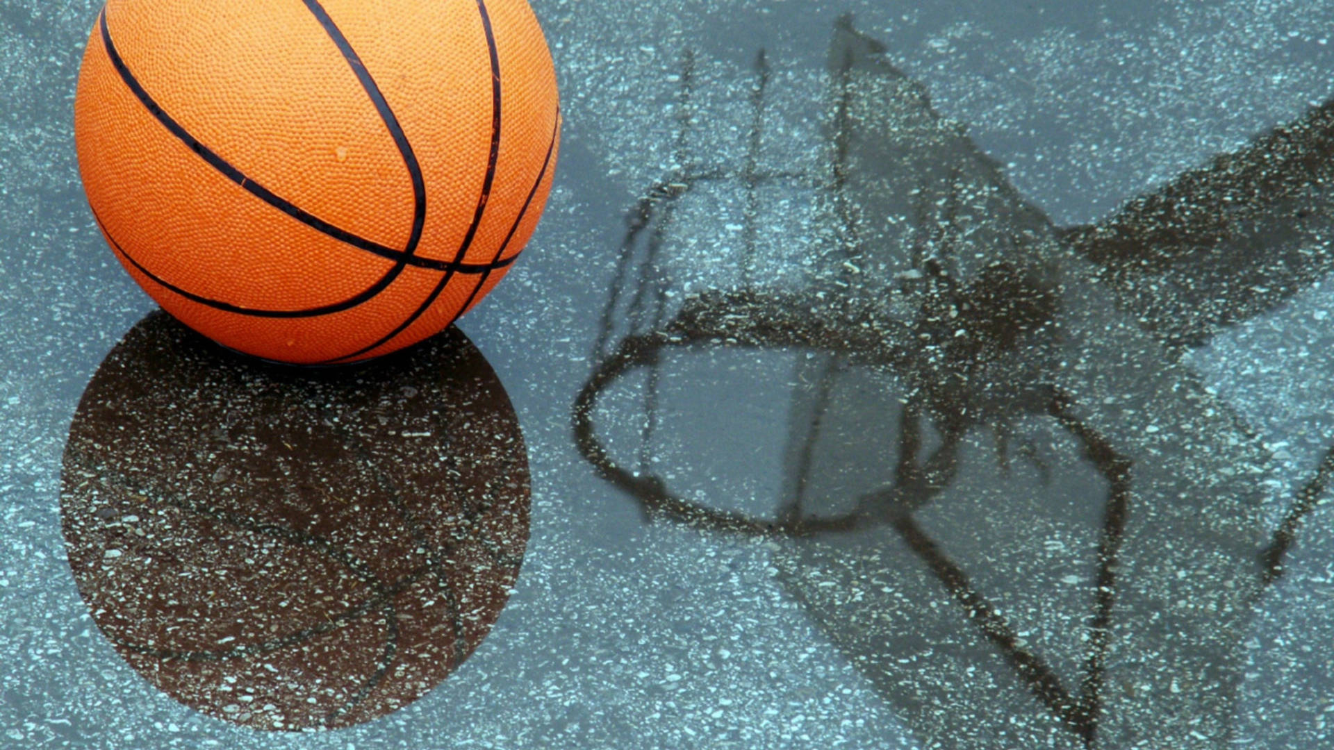 Hd Basketball Ball In Wet Ground