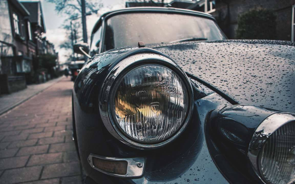 Hd Car Close-up Of Hood In Rain Wallpaper