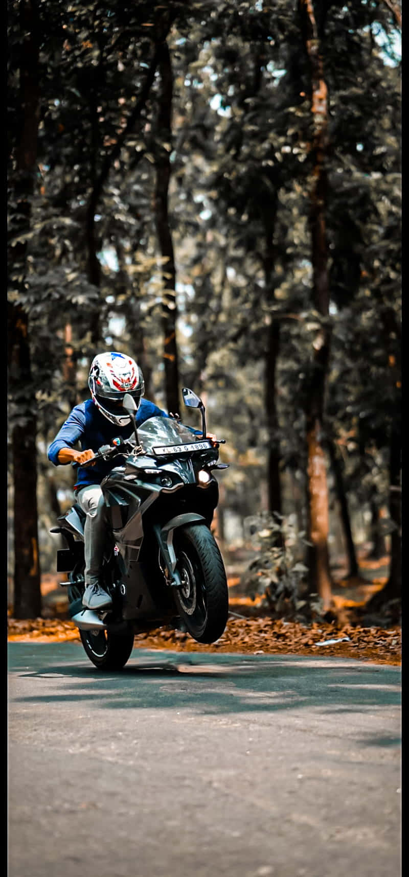 Nyd friheden på den åbne vej med en smuk HD motorcykel. Wallpaper