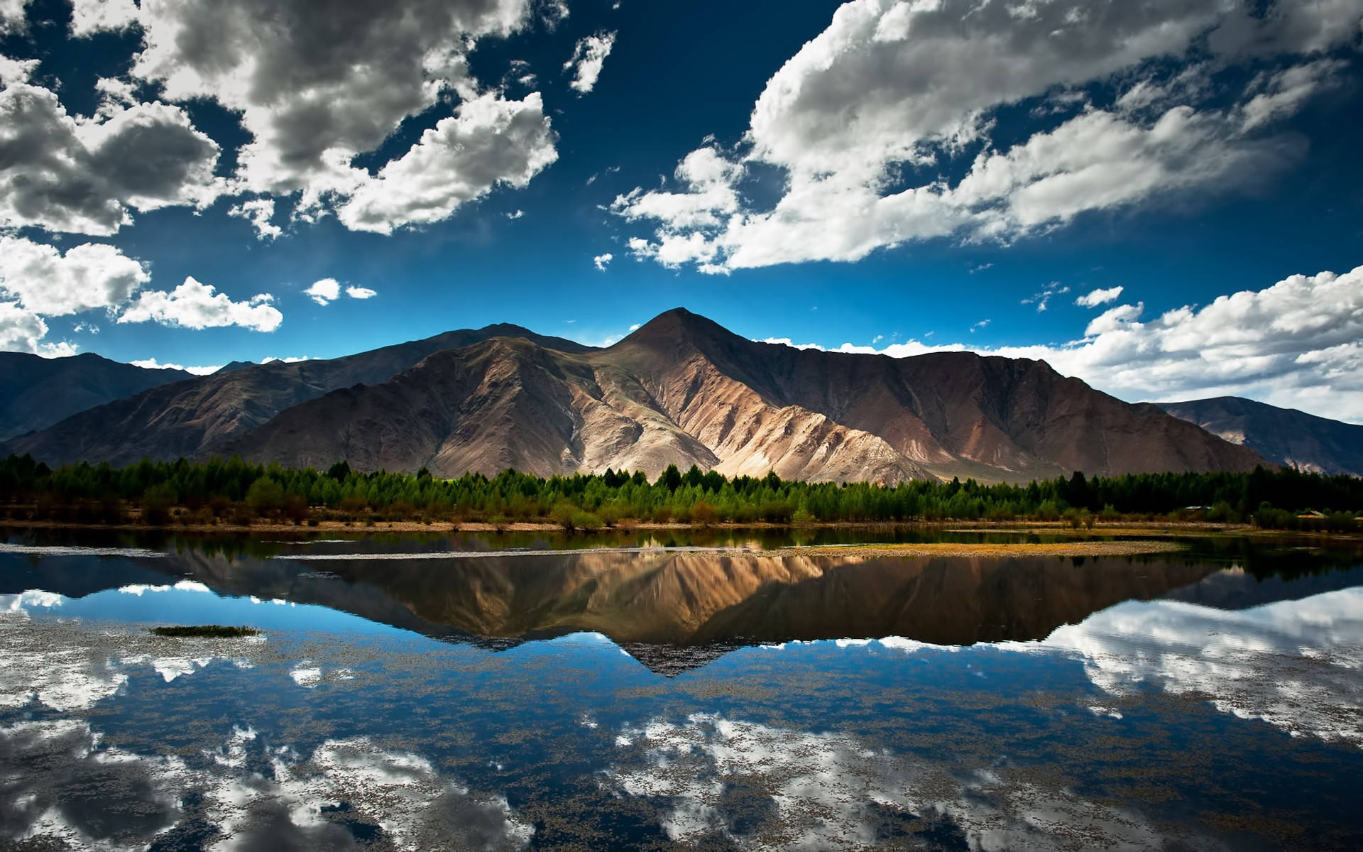 HD skud af Himalaya-bjergene Wallpaper