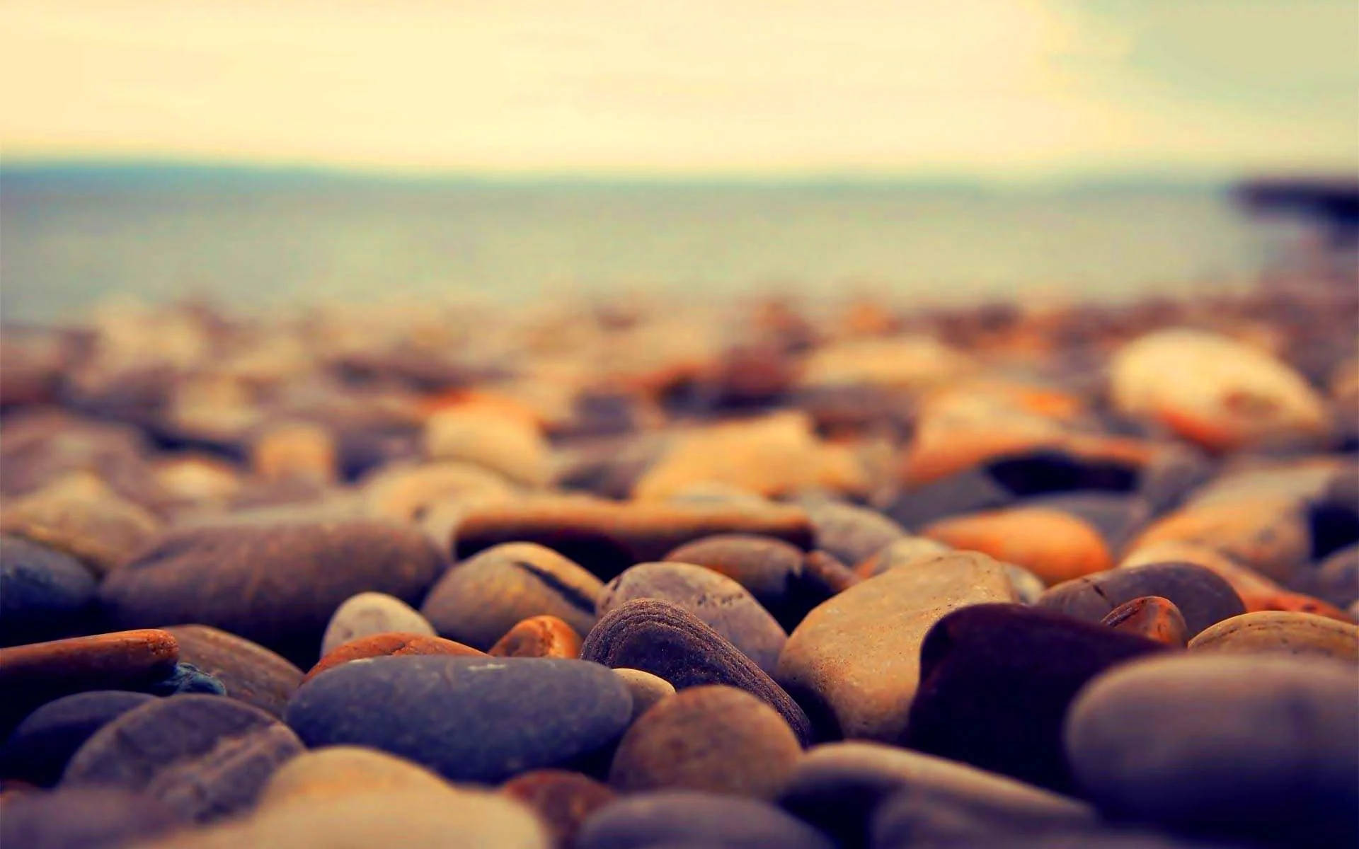 Hd Photography Of Rocks By The Beach