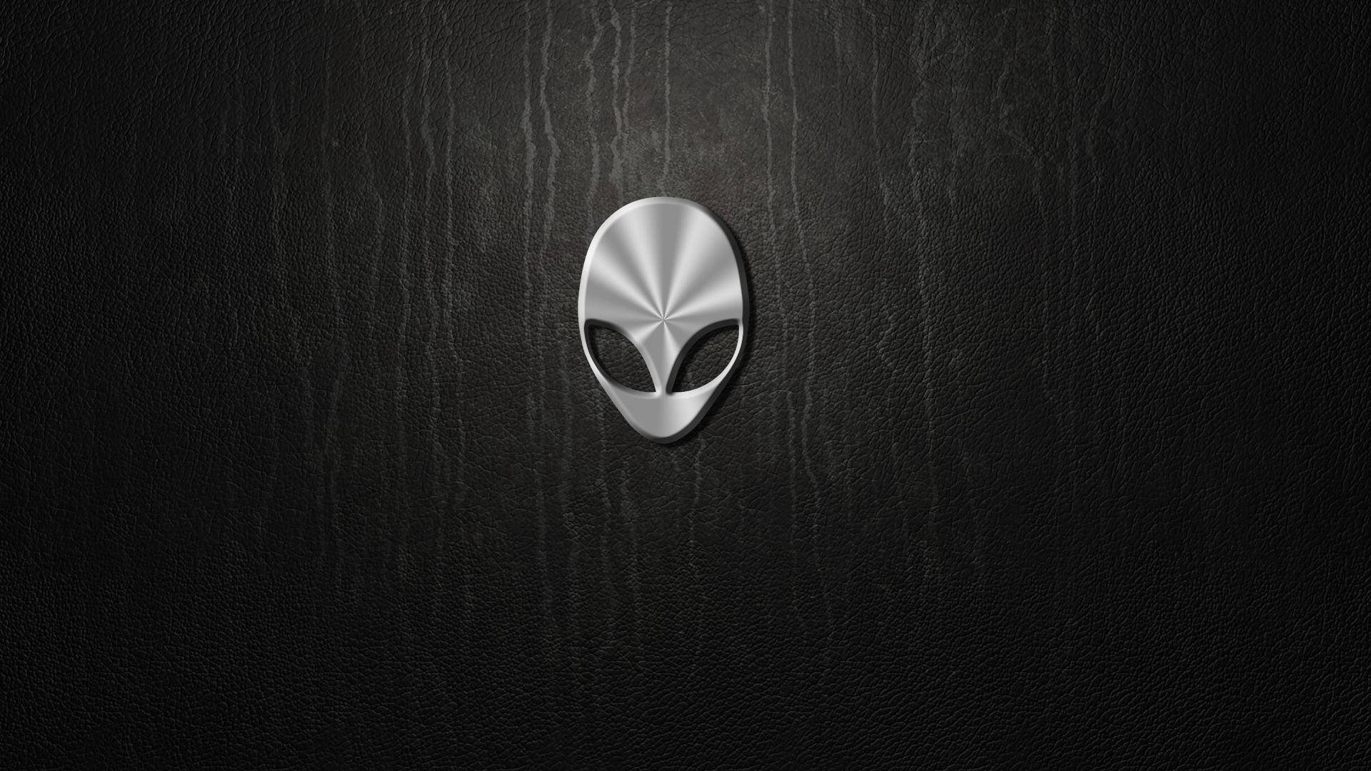 Boost your gaming performance with Alienware. Wallpaper