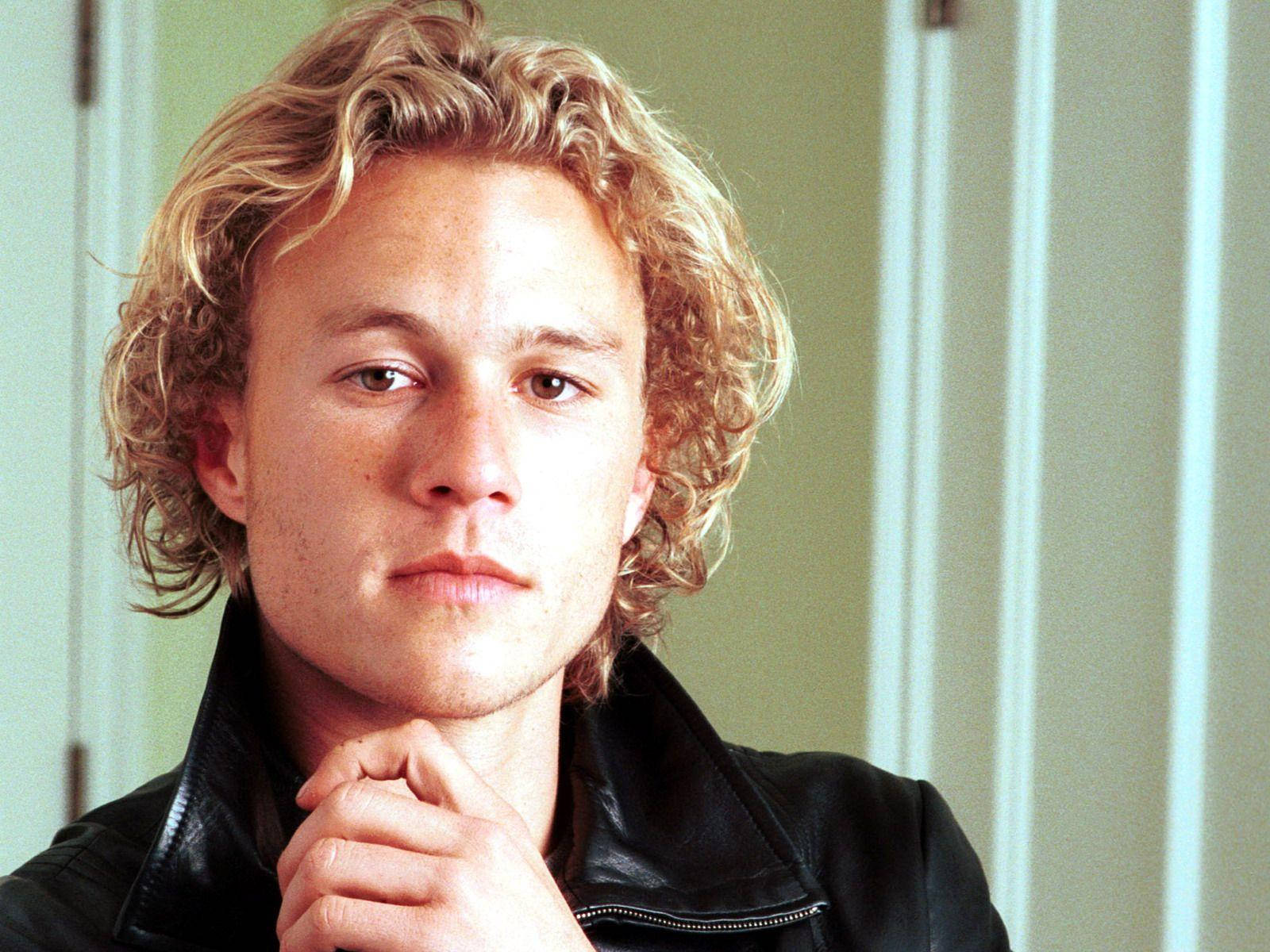 Heath Ledger With Curly Hair Background