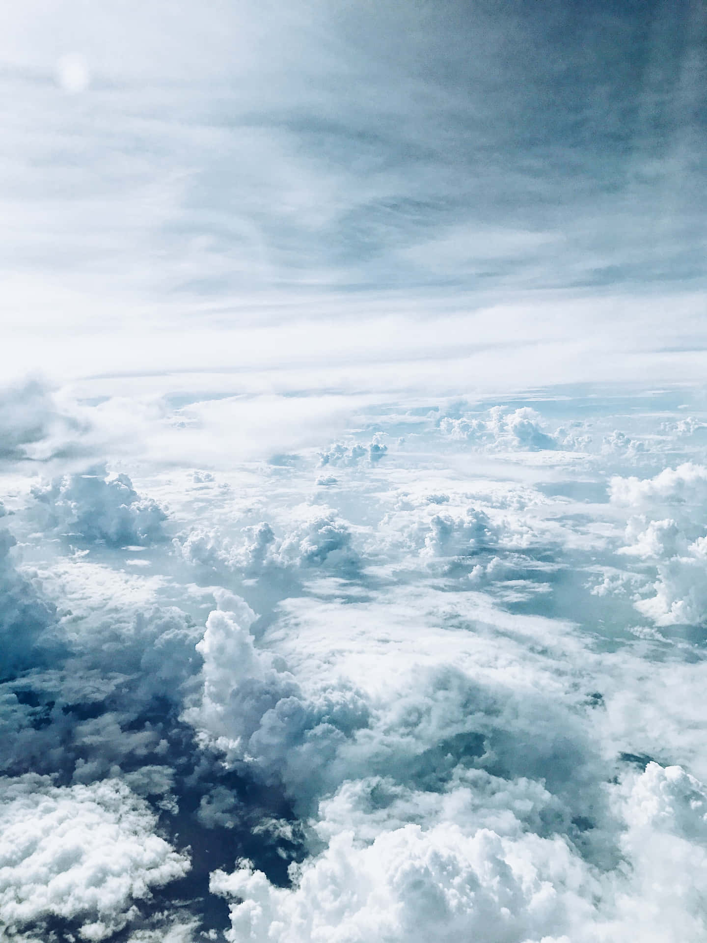 Formazionidi Nuvole Che Coprono L'atmosfera Sfondo Paradisiaco