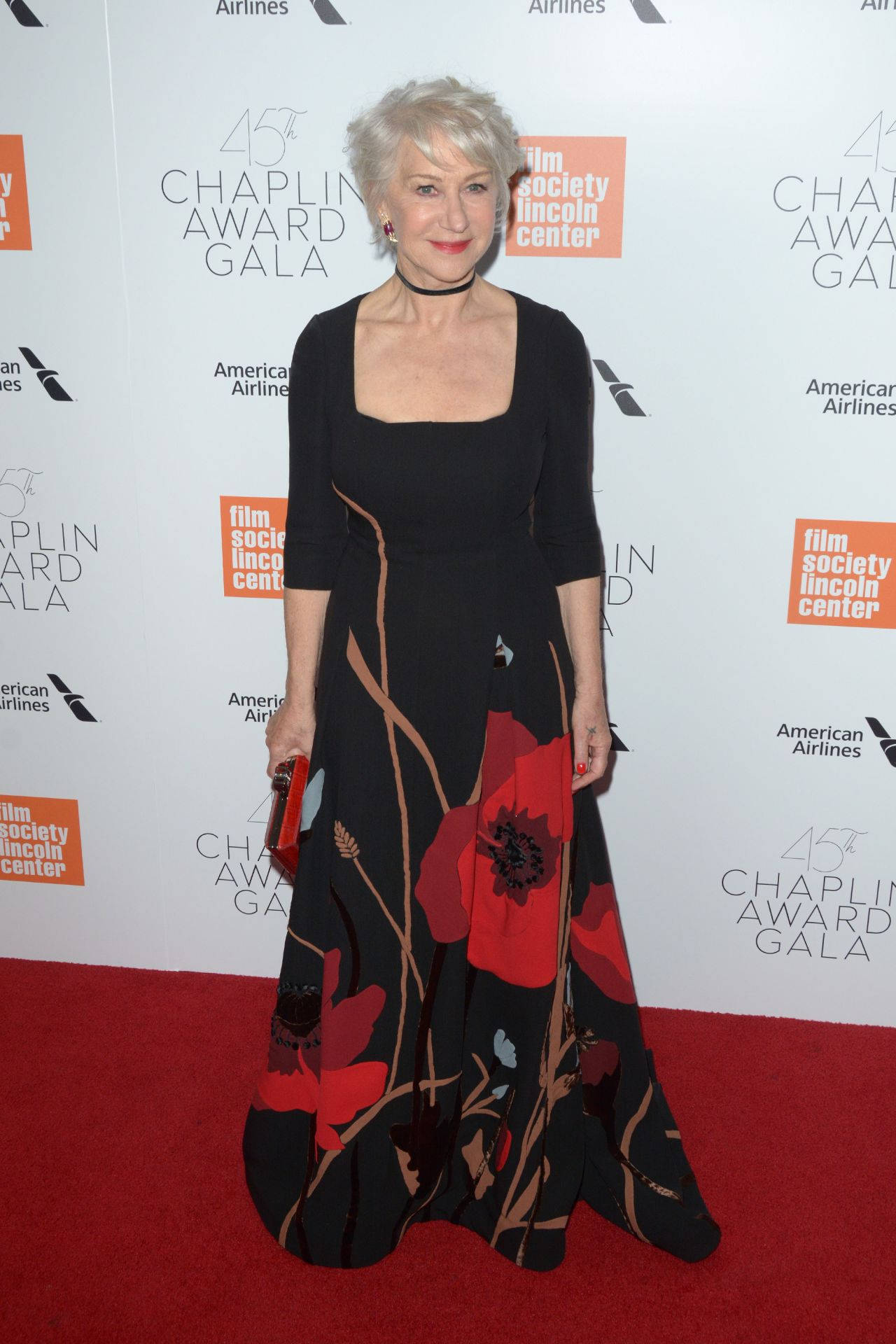 Helen Mirren Hollywood Red Carpet Look Wallpaper