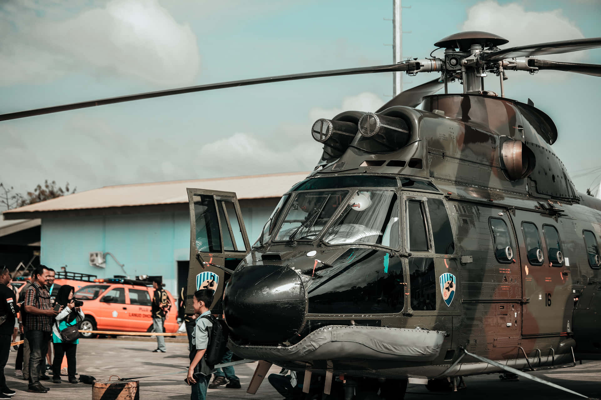 Helikopterbild I Storlek 6240 X 4160