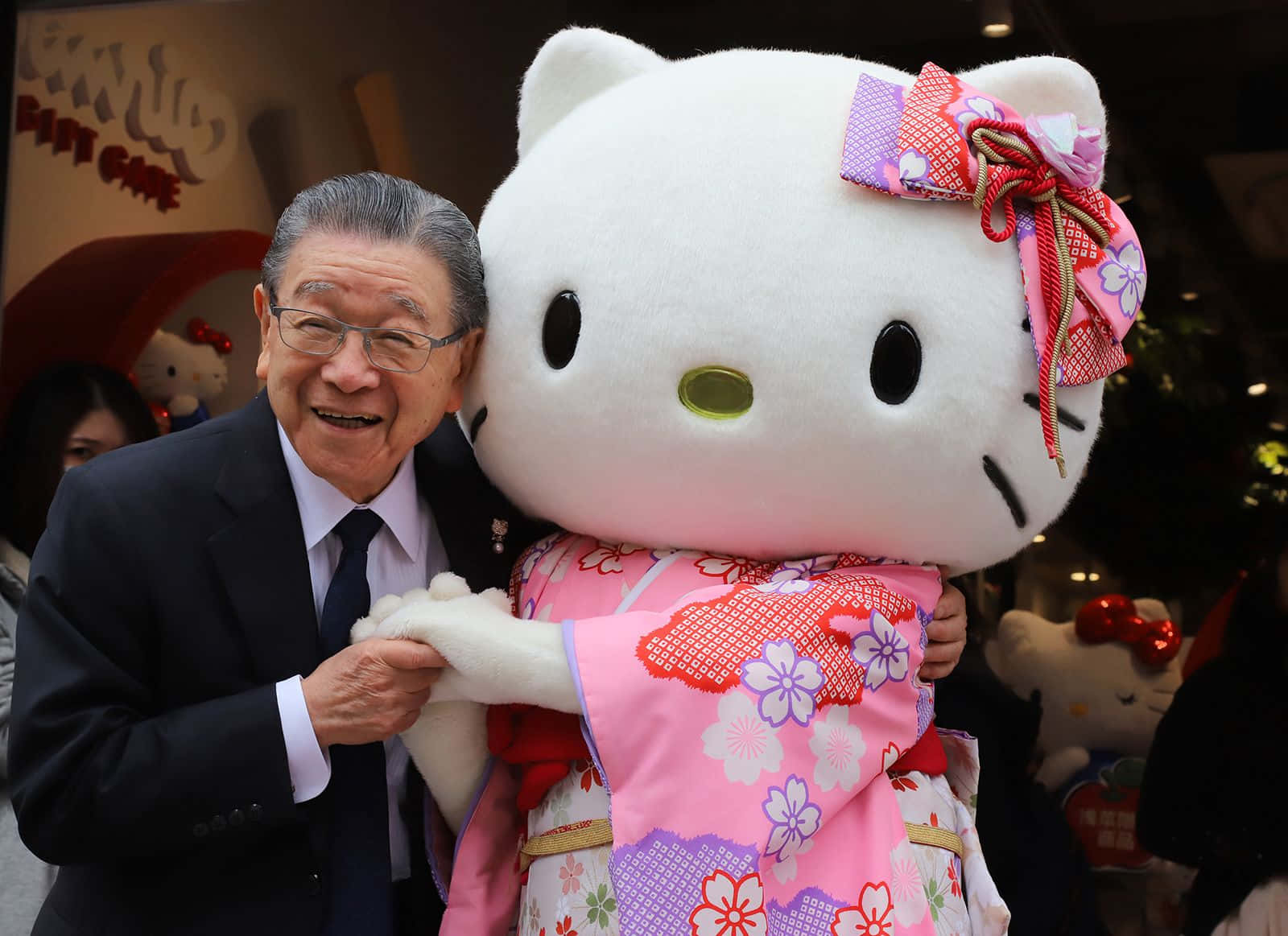 "Hello Kitty: A Classic Cat Who Never Grows Old"