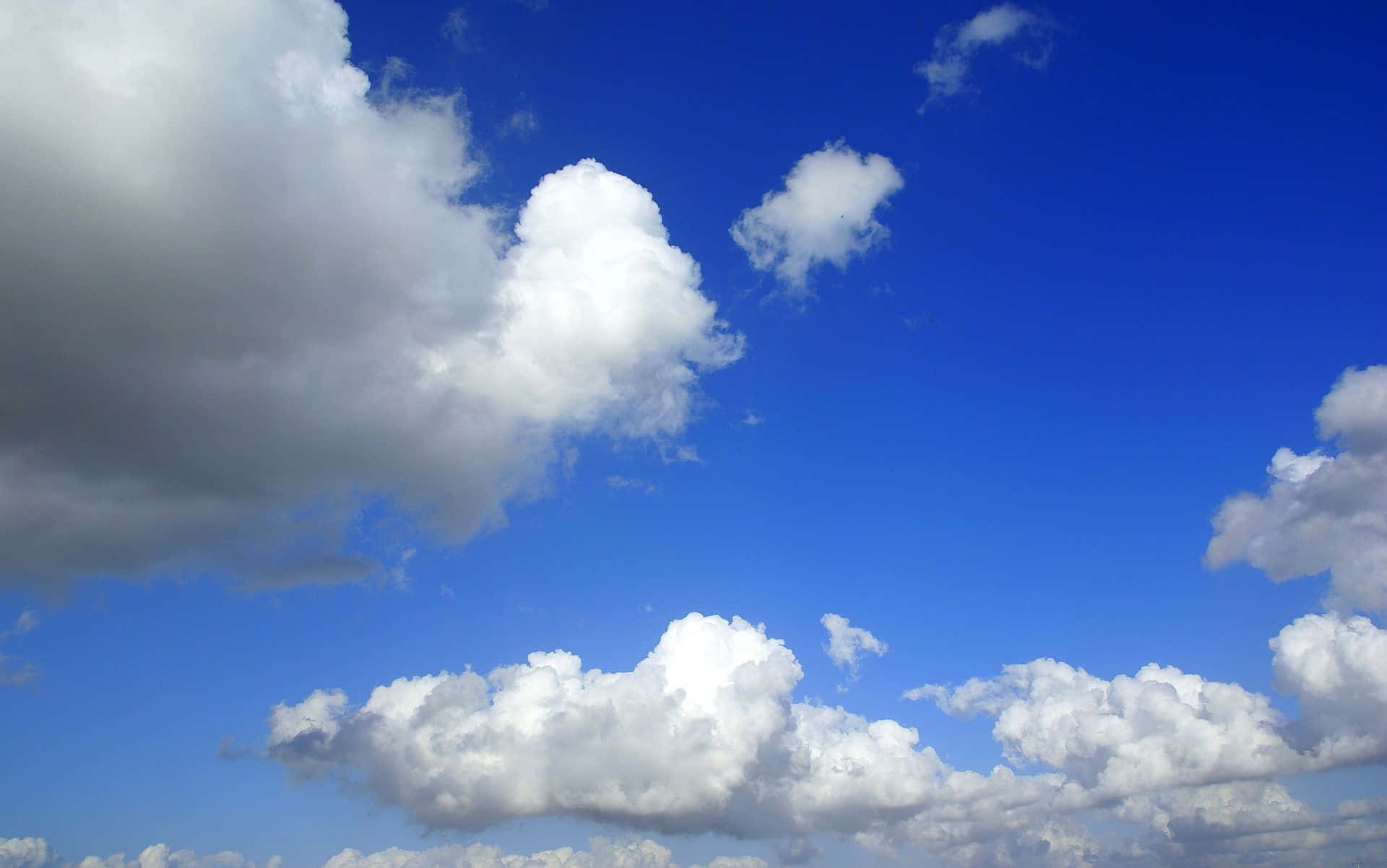 Hochauflösendehimmel Cumulonimbus Wolken Wallpaper