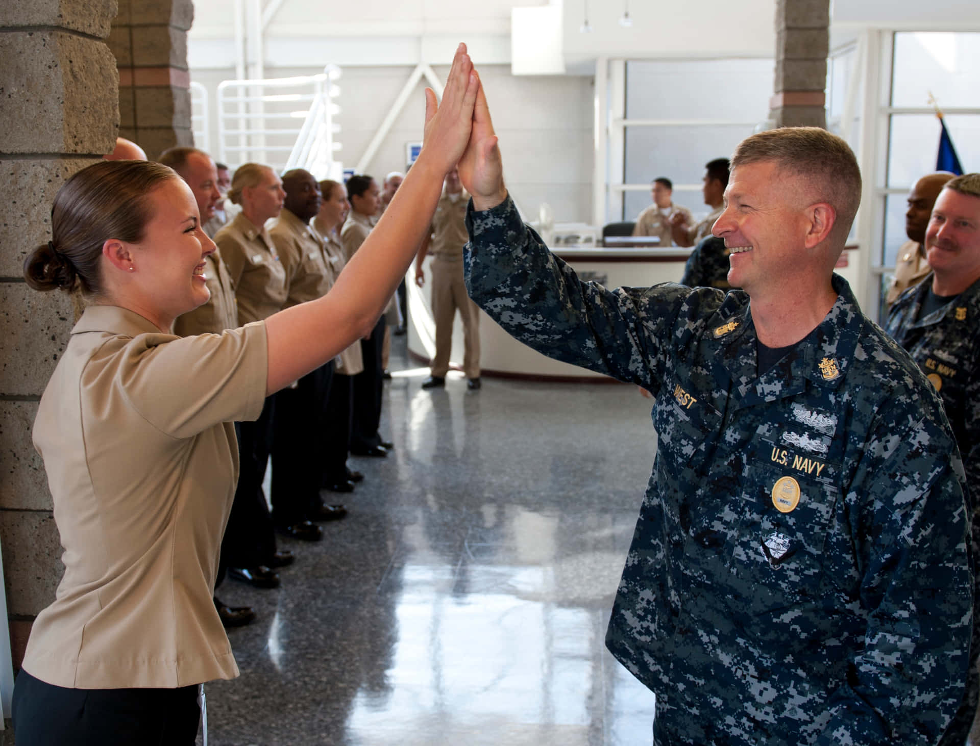High Five Navy Soldiers Pictures