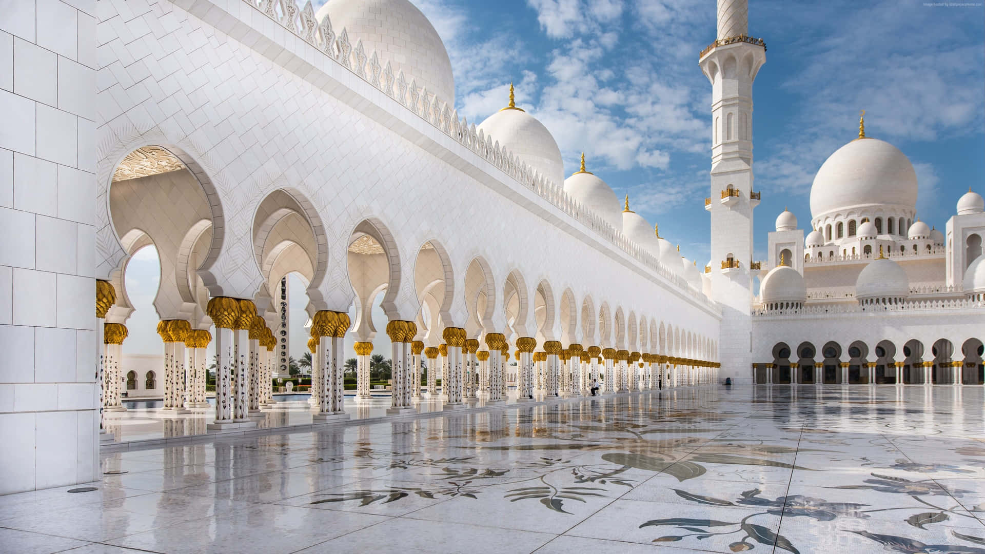 The Grand Mosque In Abu Dhabi