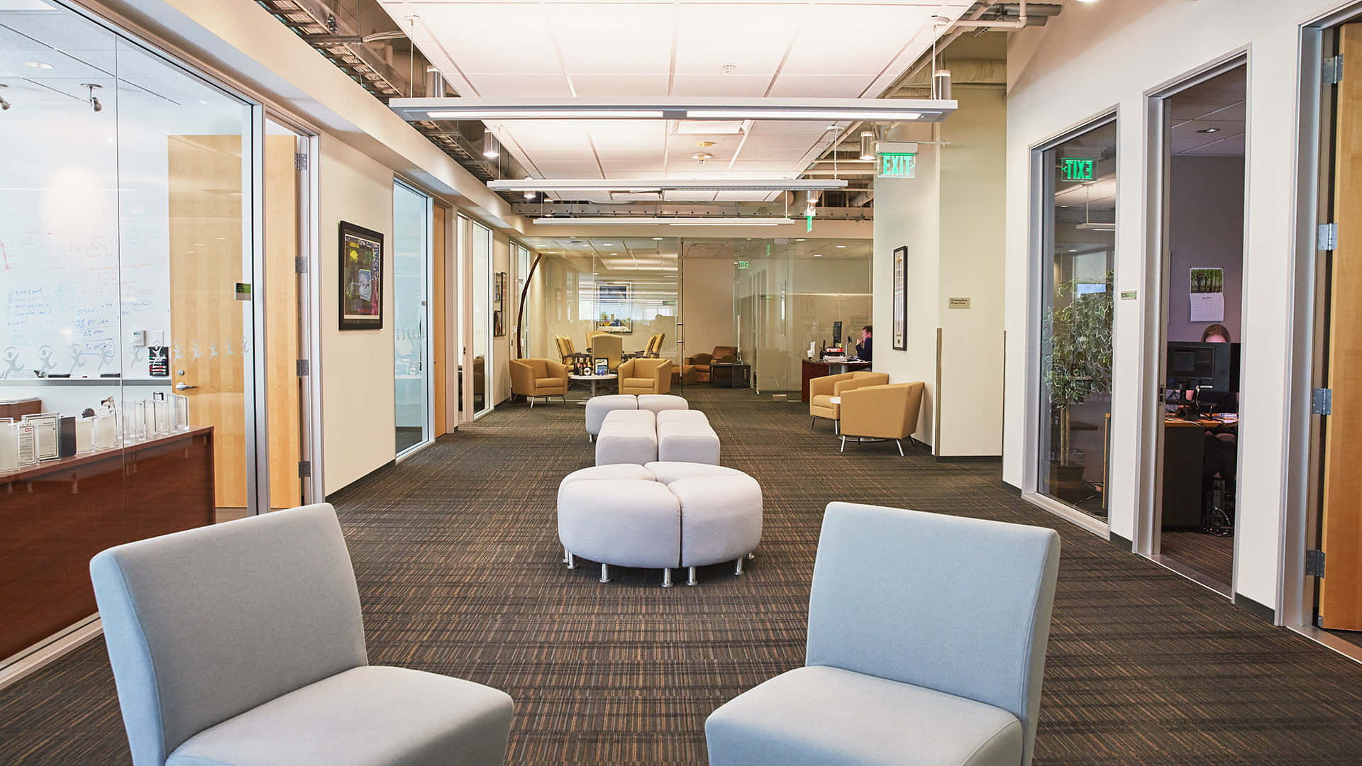 Kontorkorridor Højopløselig Realistisk Zoom Virtuelt Bakgrund Tapet