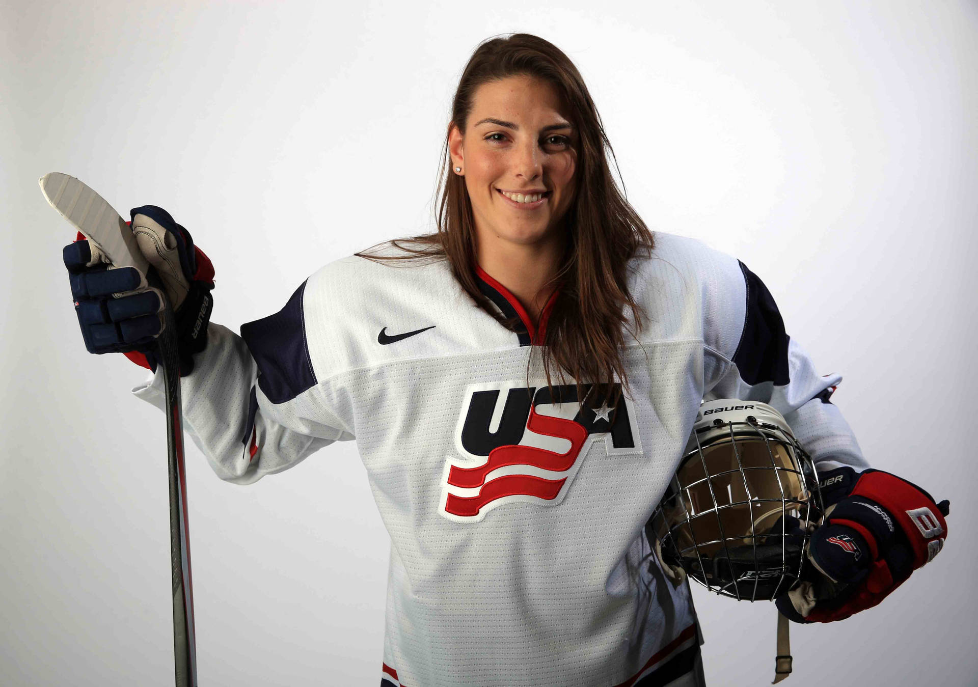 Hilary Knight, Star Forward of the PWHPA, In Action Wallpaper
