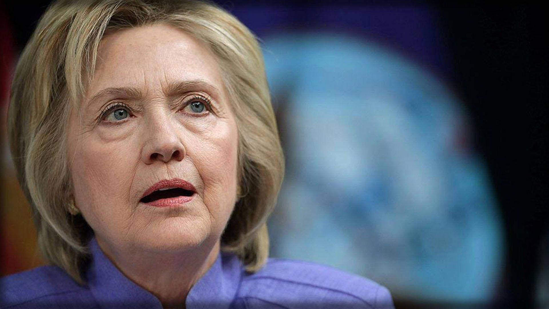 Hillary Clinton Meme Face Wallpaper