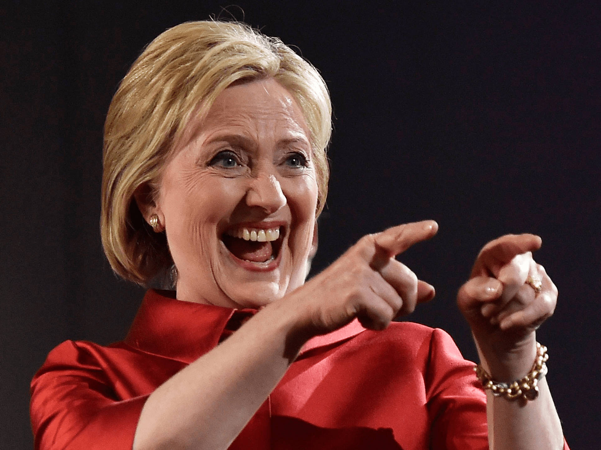 Hillary Clinton Pointing Fingers Wallpaper