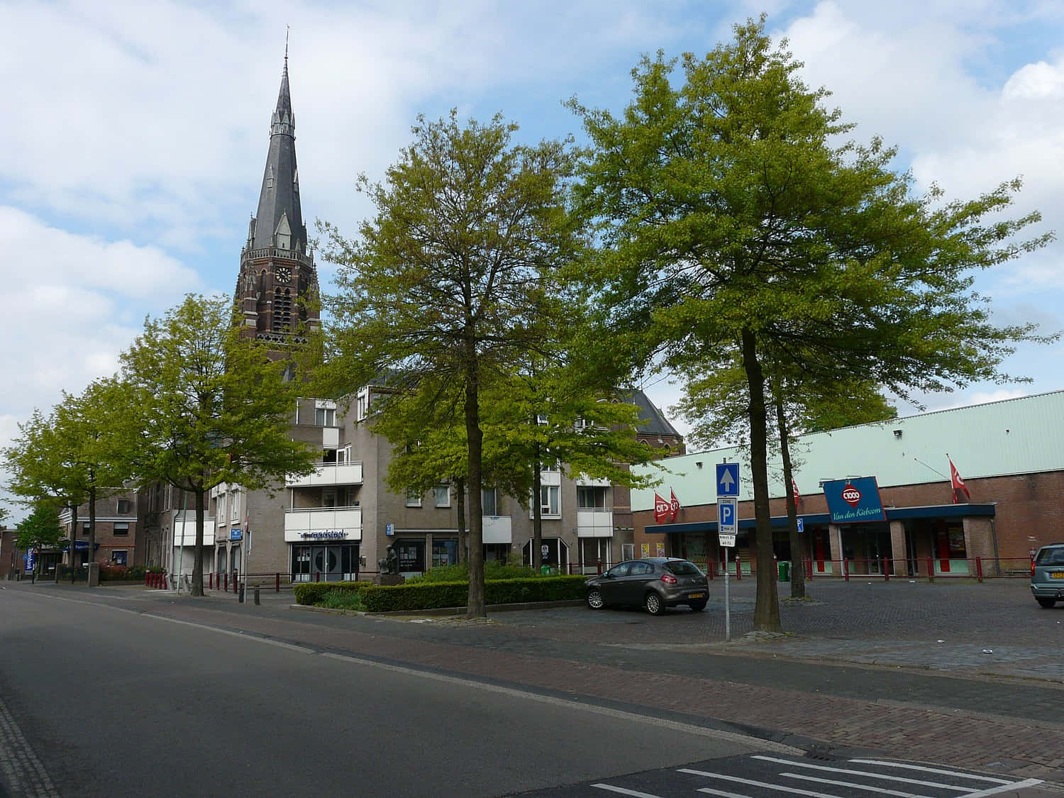 Hilversum Cityscapewith Church Spire Wallpaper