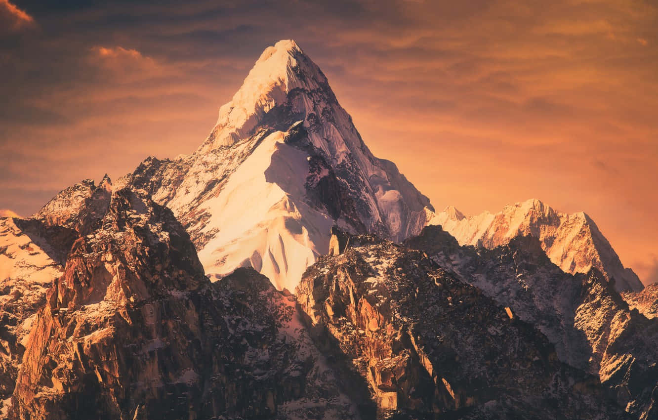 Vistamajestuosa De Las Montañas Del Himalaya