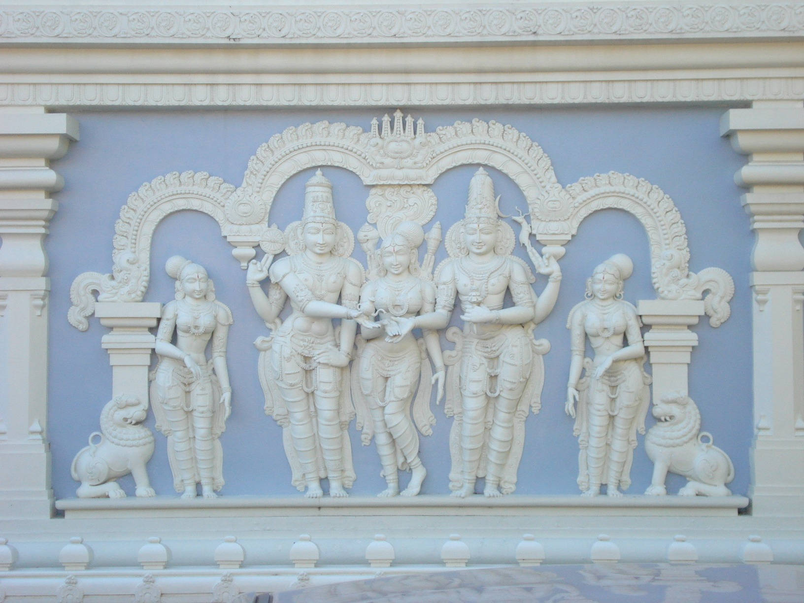 Hindugöttin - Weiße Wandverzierung Wallpaper