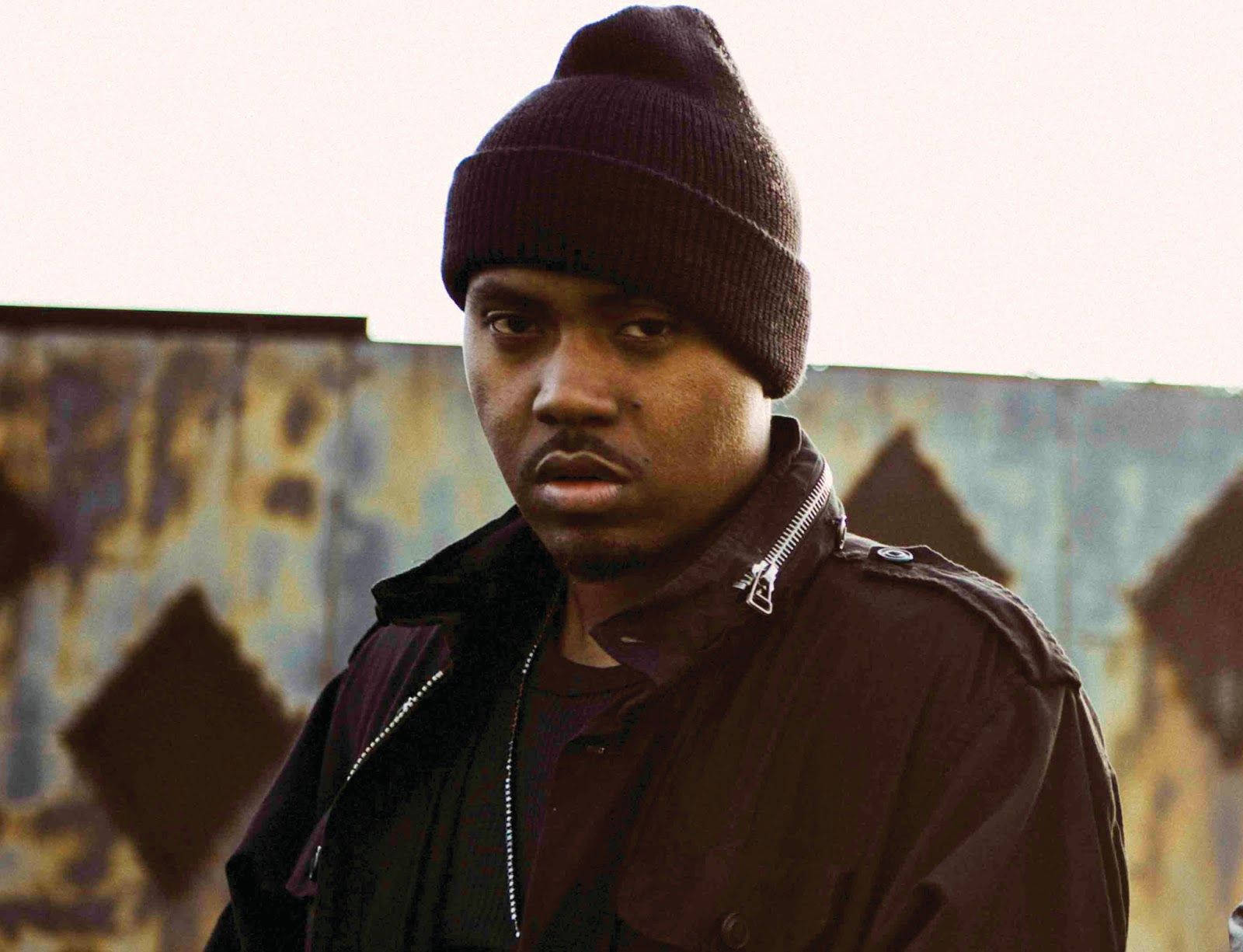 Hip-hop ikon Nas ses på batteridrevet tapet Wallpaper