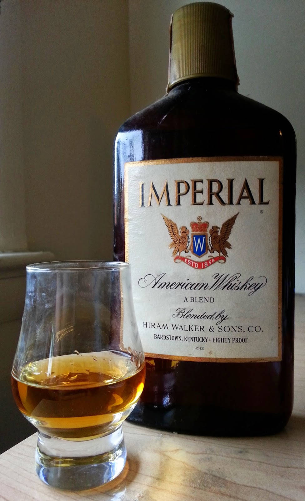 Hiram Walker Imperial Whiskey Americano Fondo de pantalla