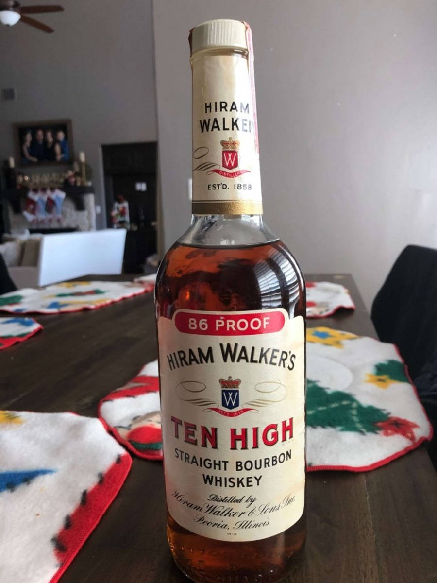 Hiram Walker Ten High Straight Bourbon Whiskey Picture