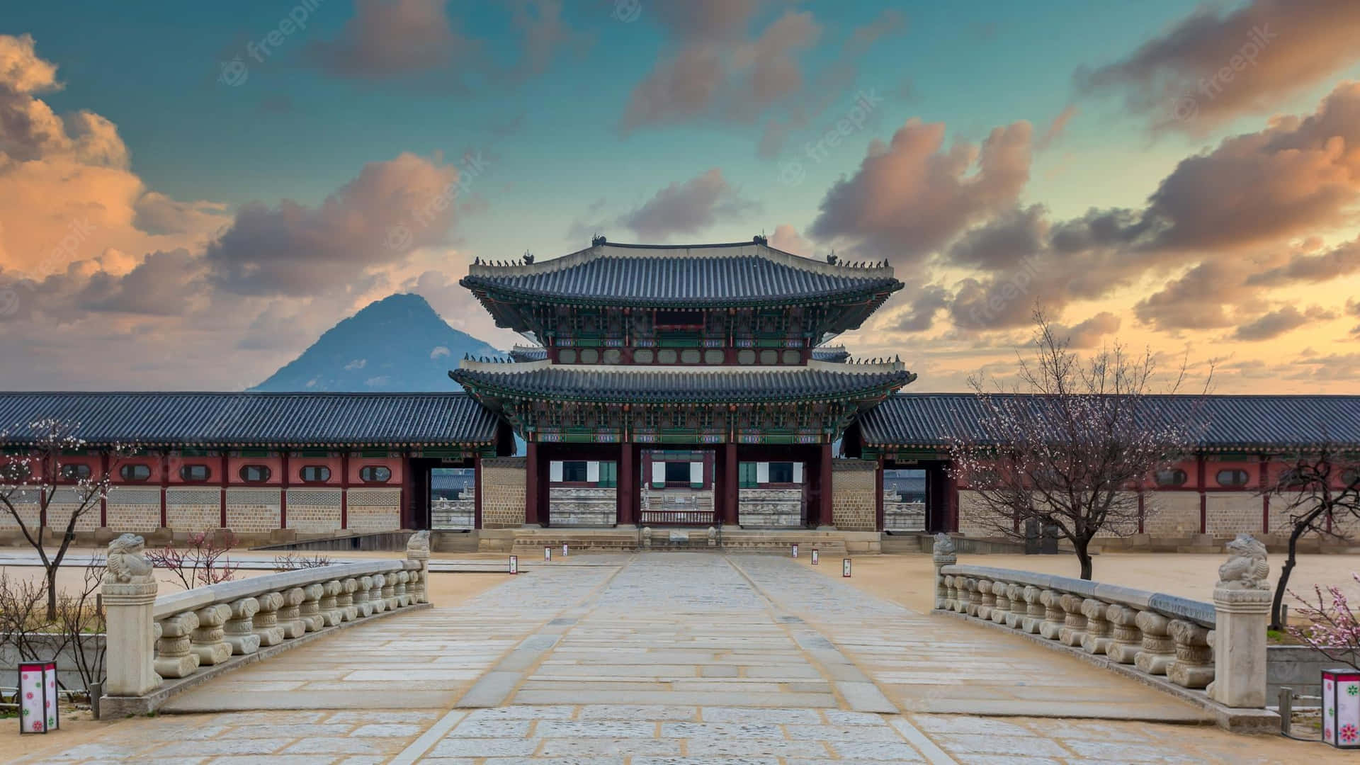 Palaciohistórico De Gyeongbokgung Al Atardecer. Fondo de pantalla