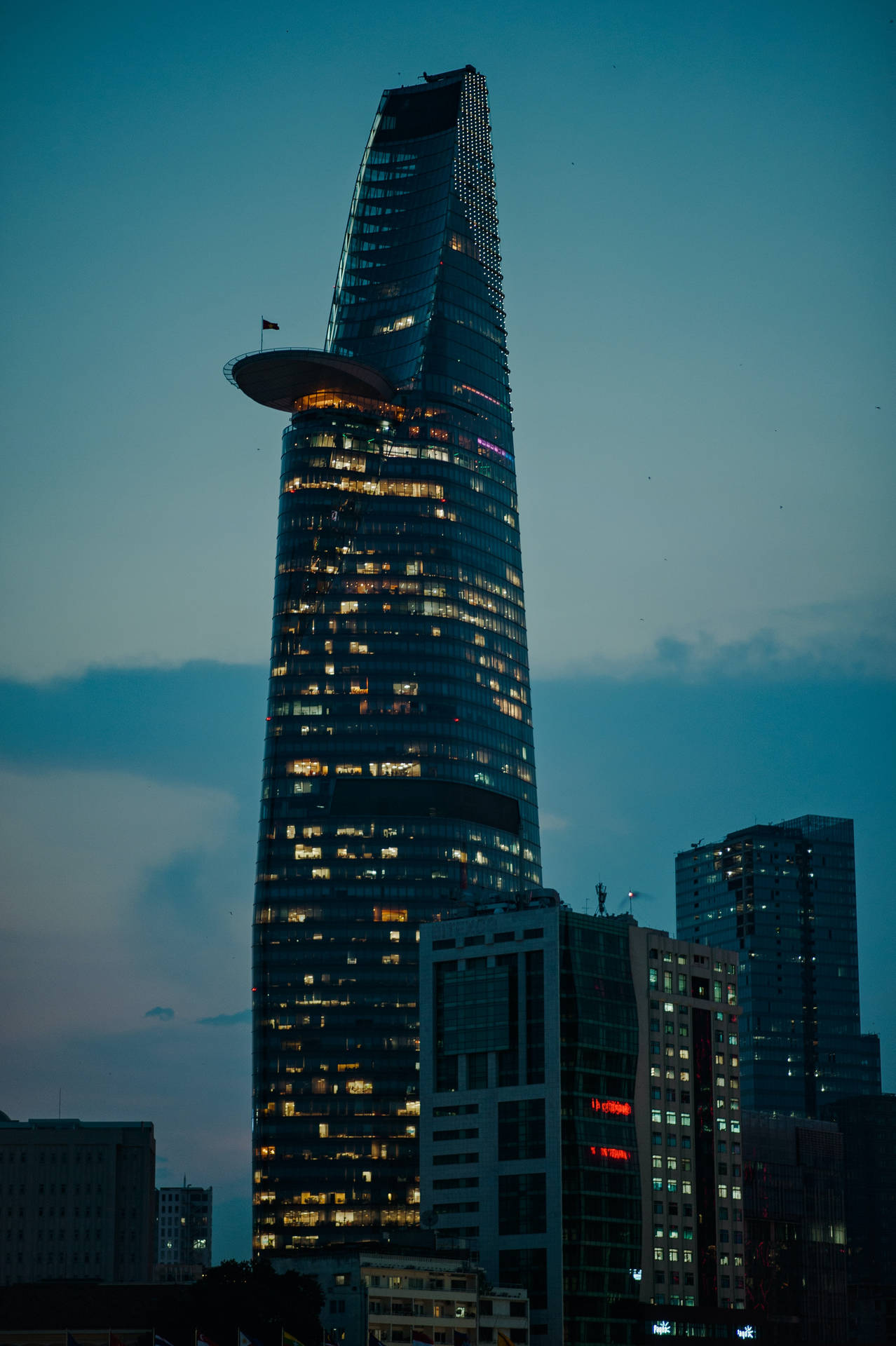 Spectacular View of Bitexco Financial Tower in Ho Chi Minh City Wallpaper
