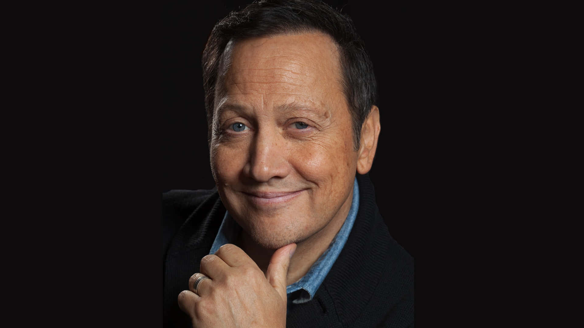 Hollywood Actor Rob Schneider In A Candid Shot Wallpaper